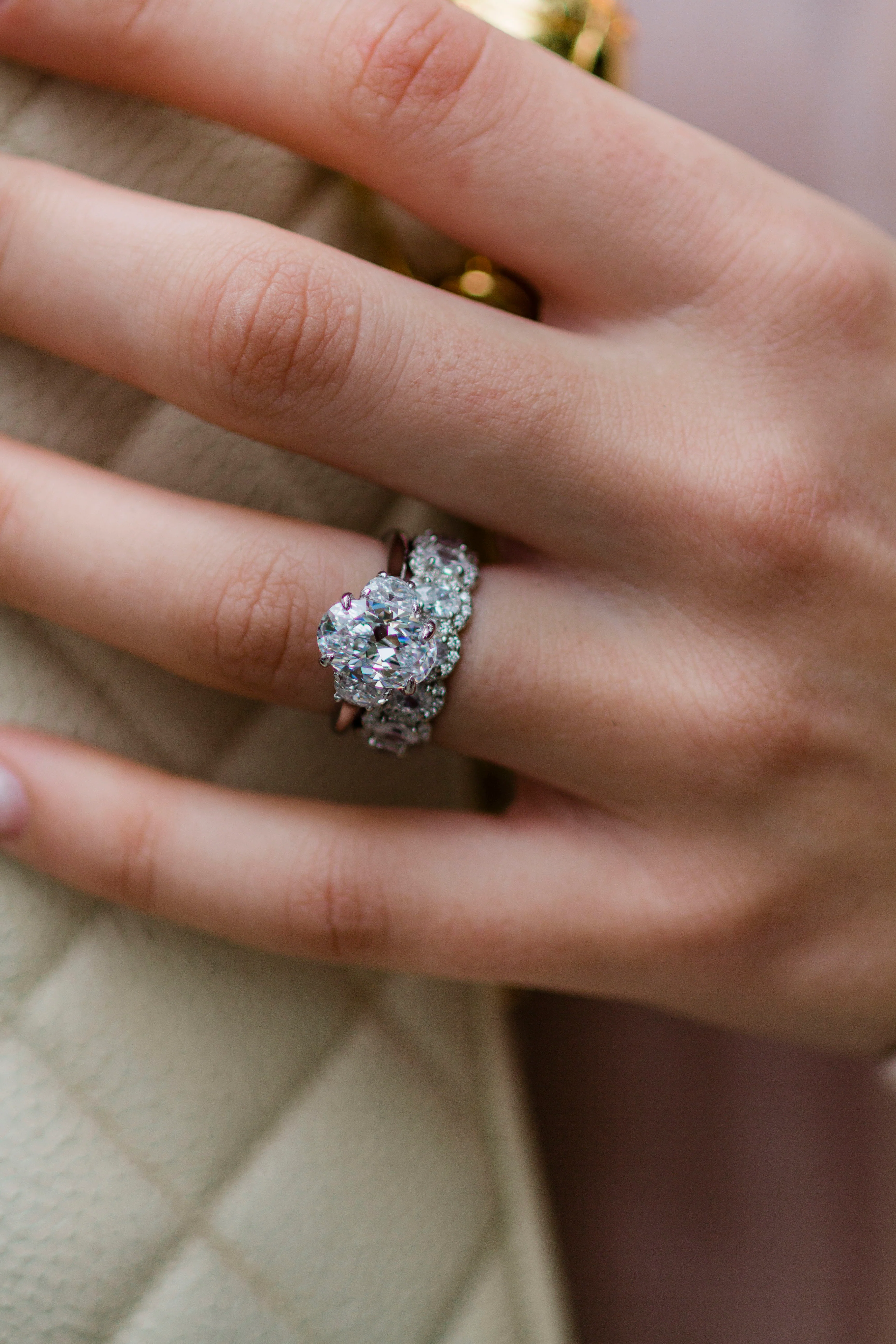 The Amelia Ring (2.5 Carat) - Image 8