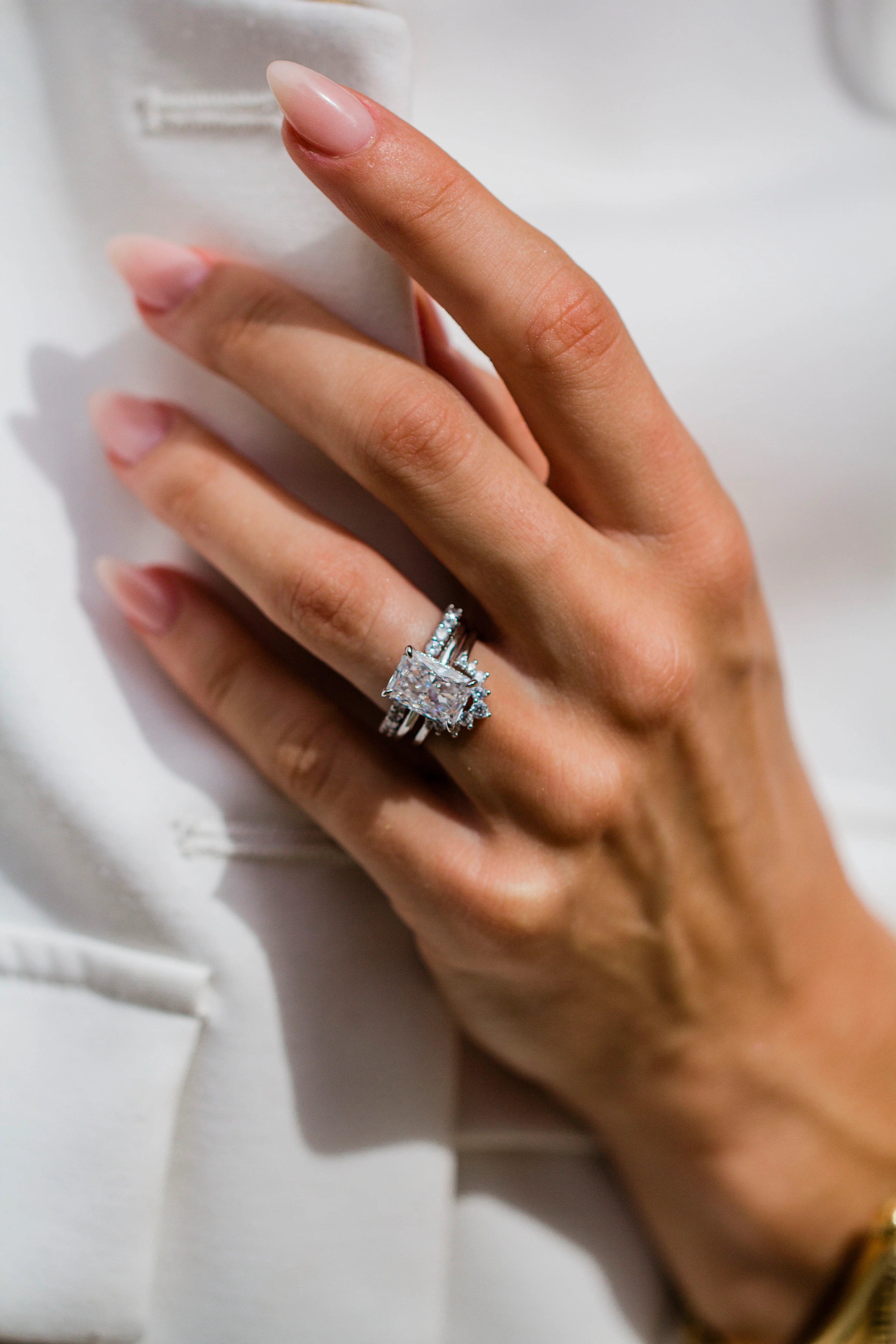 The Astrid Ring (3.3 Carat) - Image 6