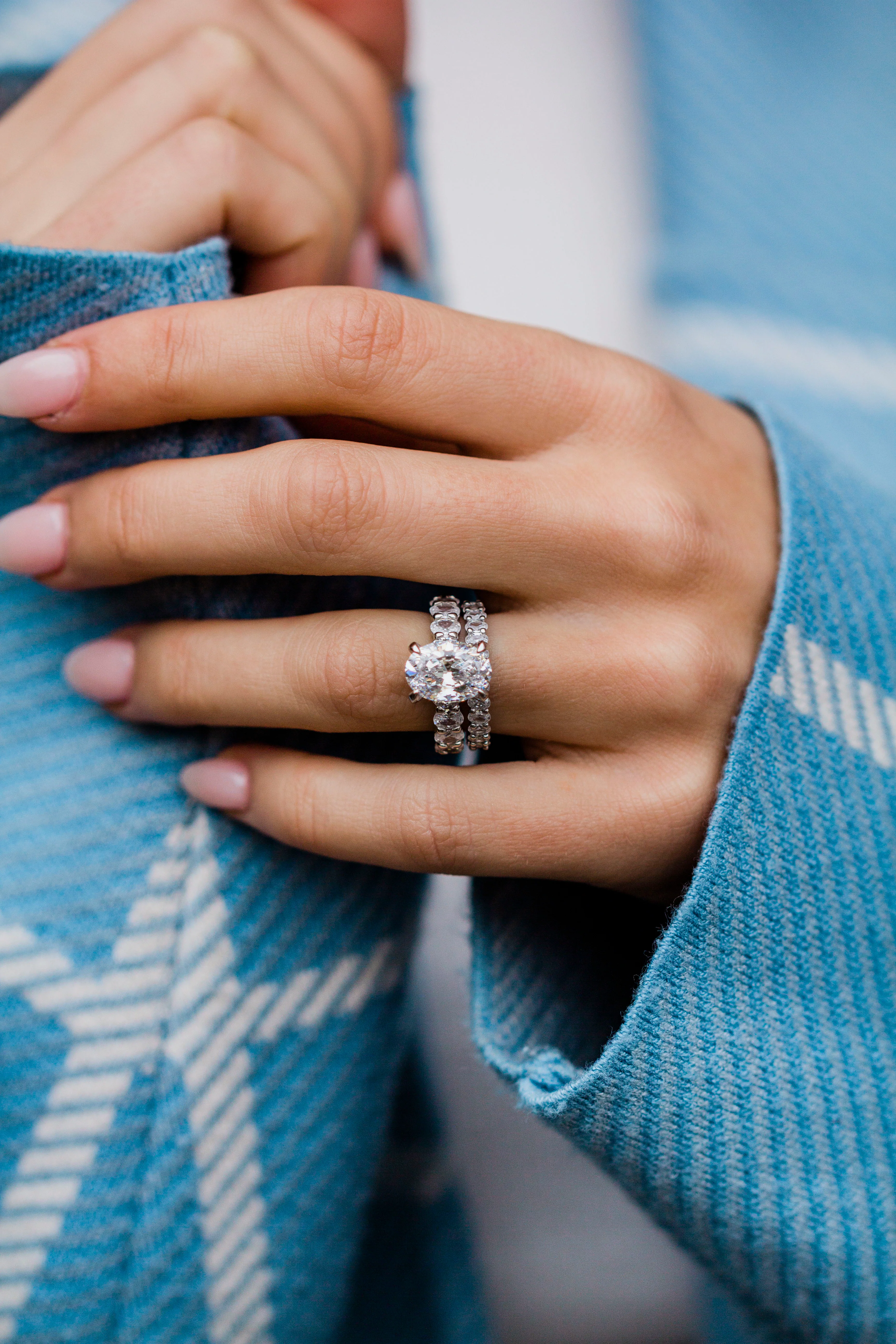 The Bella Ring (3.5 Carat) - Image 9