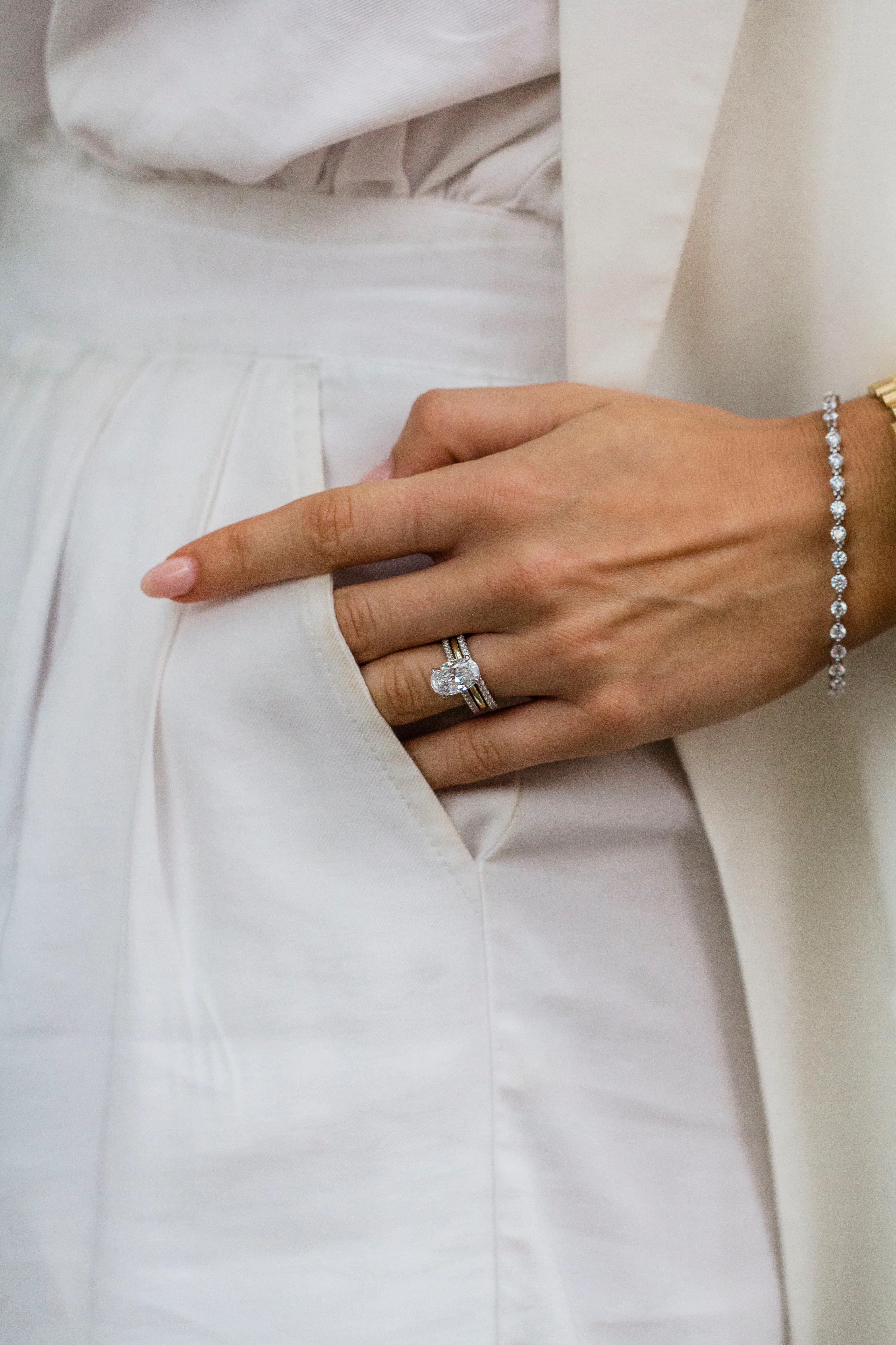 The Brie Ring (3.5 Carat) - Image 11