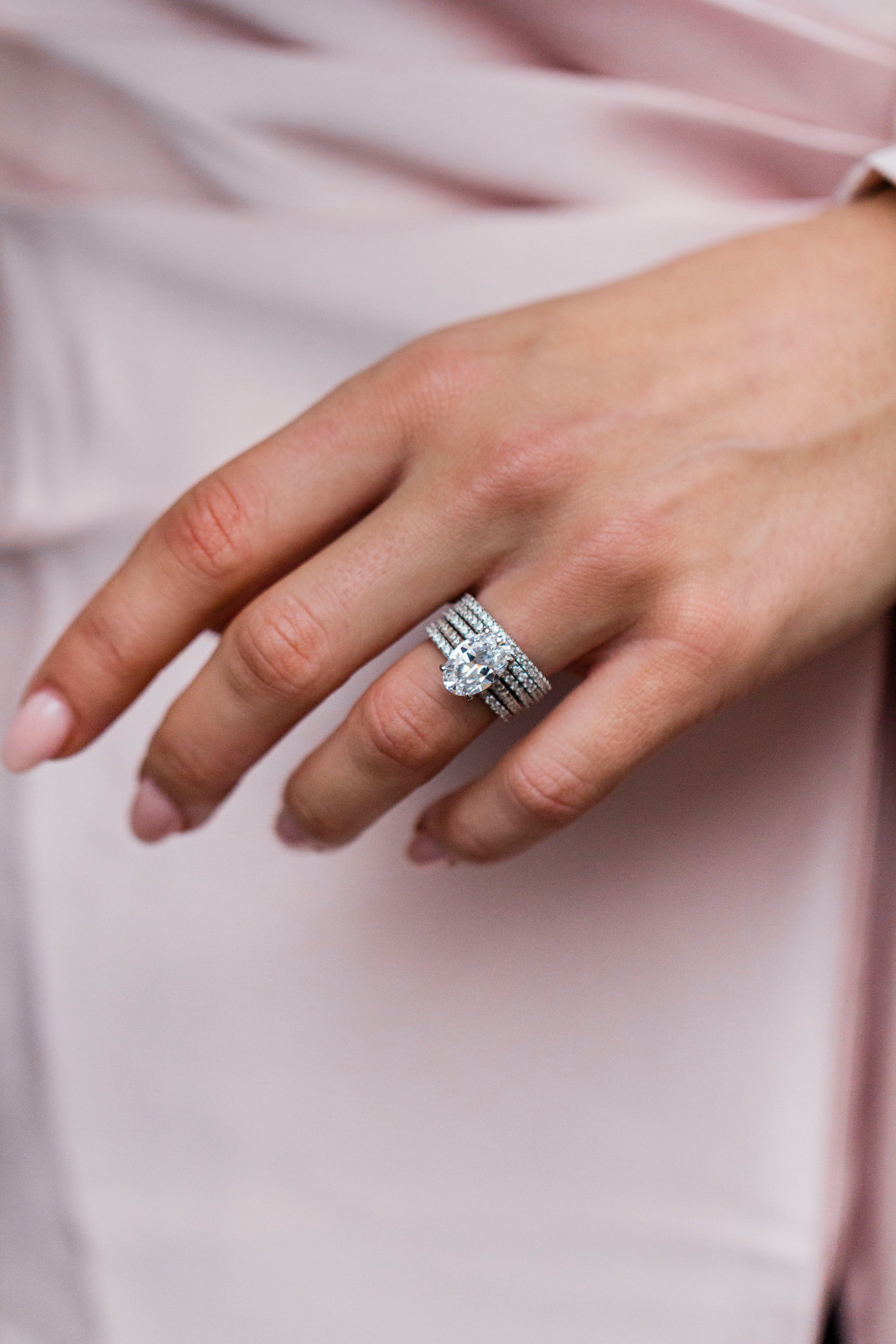 The Brie Ring (3.5 Carat) - Image 8