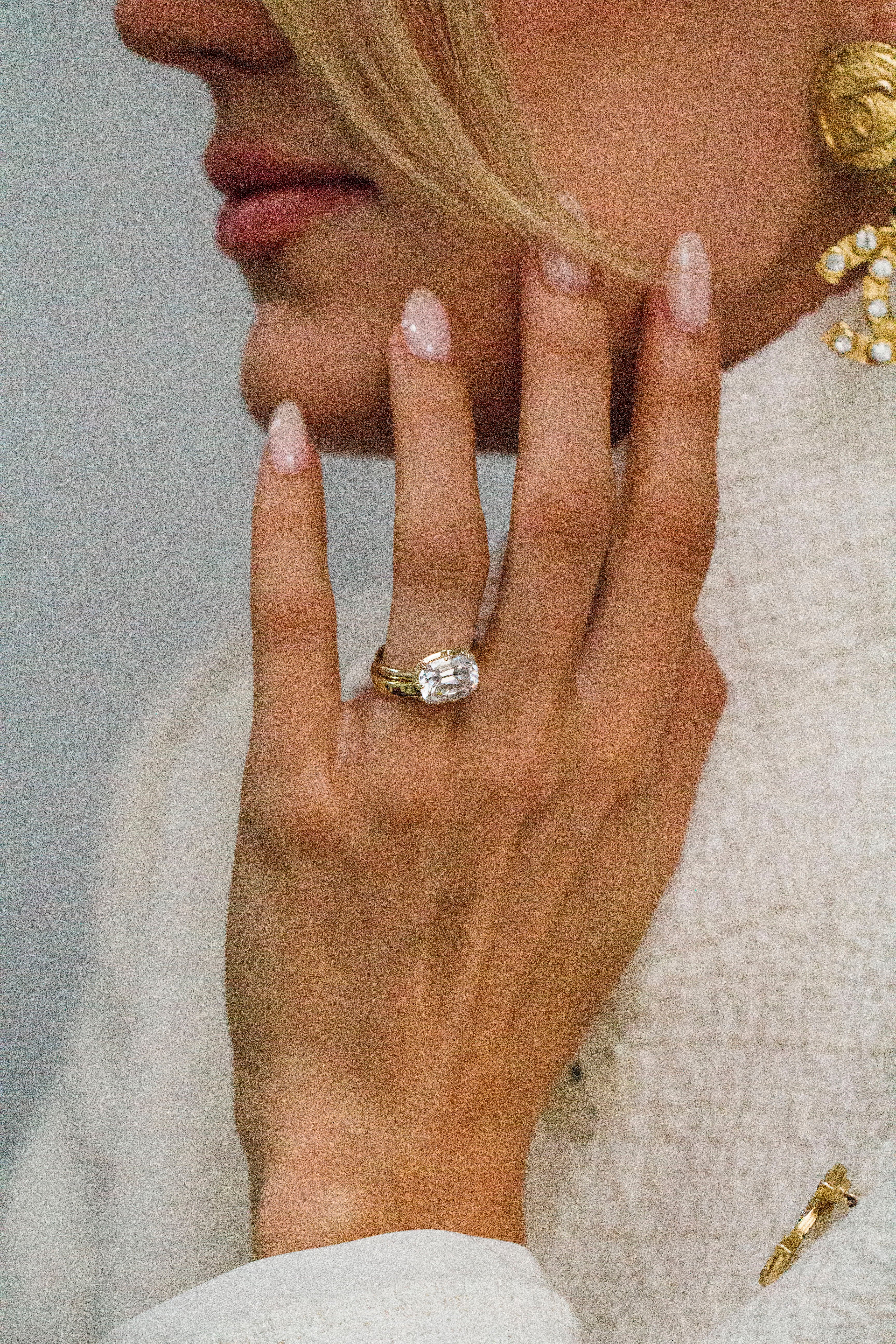 The Ellamine Ring (3.1 Carat) - Image 5