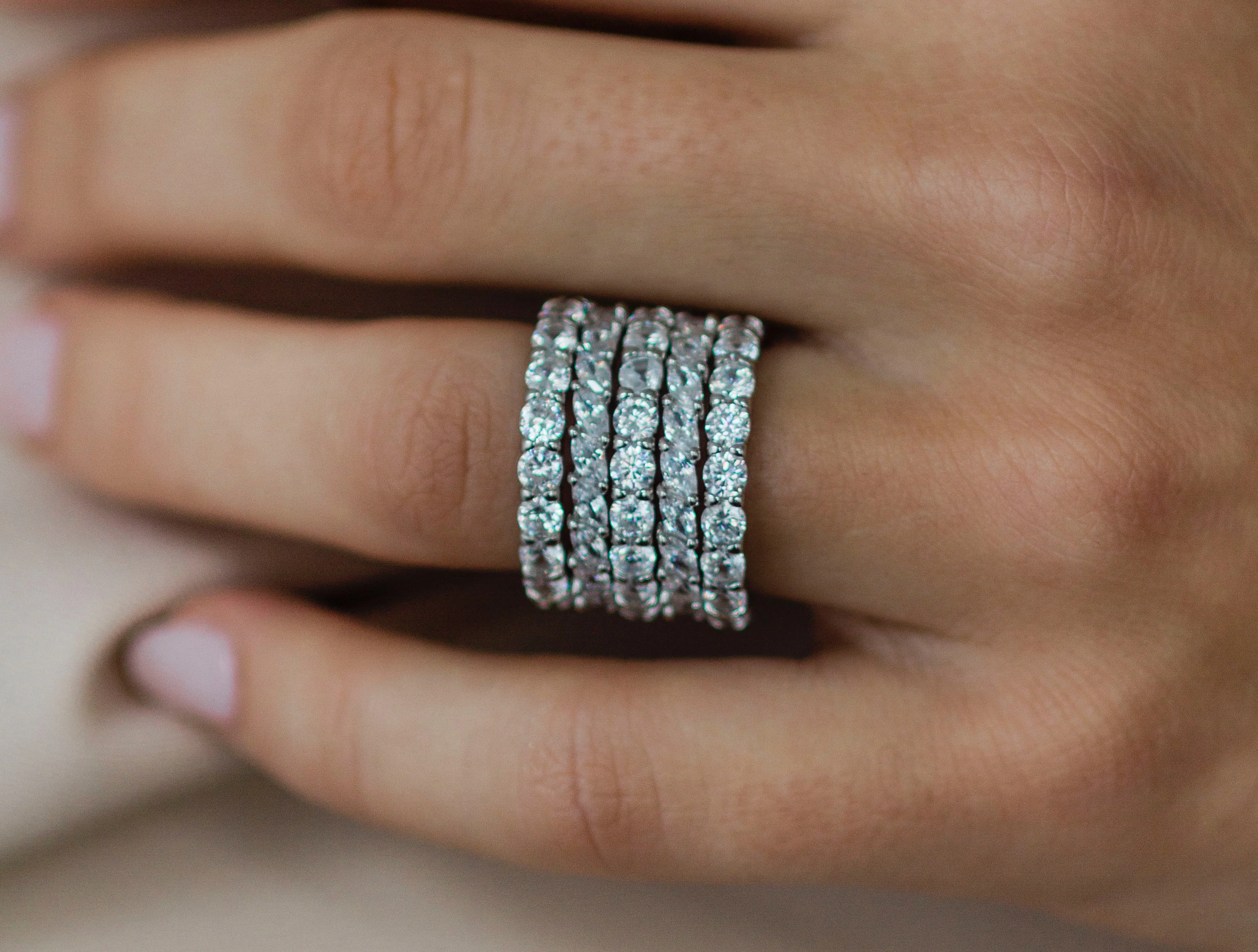The Elsa Band (2 Carat) - Image 5