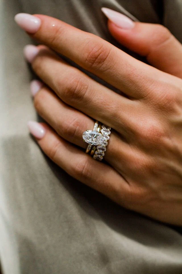 The Estelle Ring (2.5 Carat) - Image 3