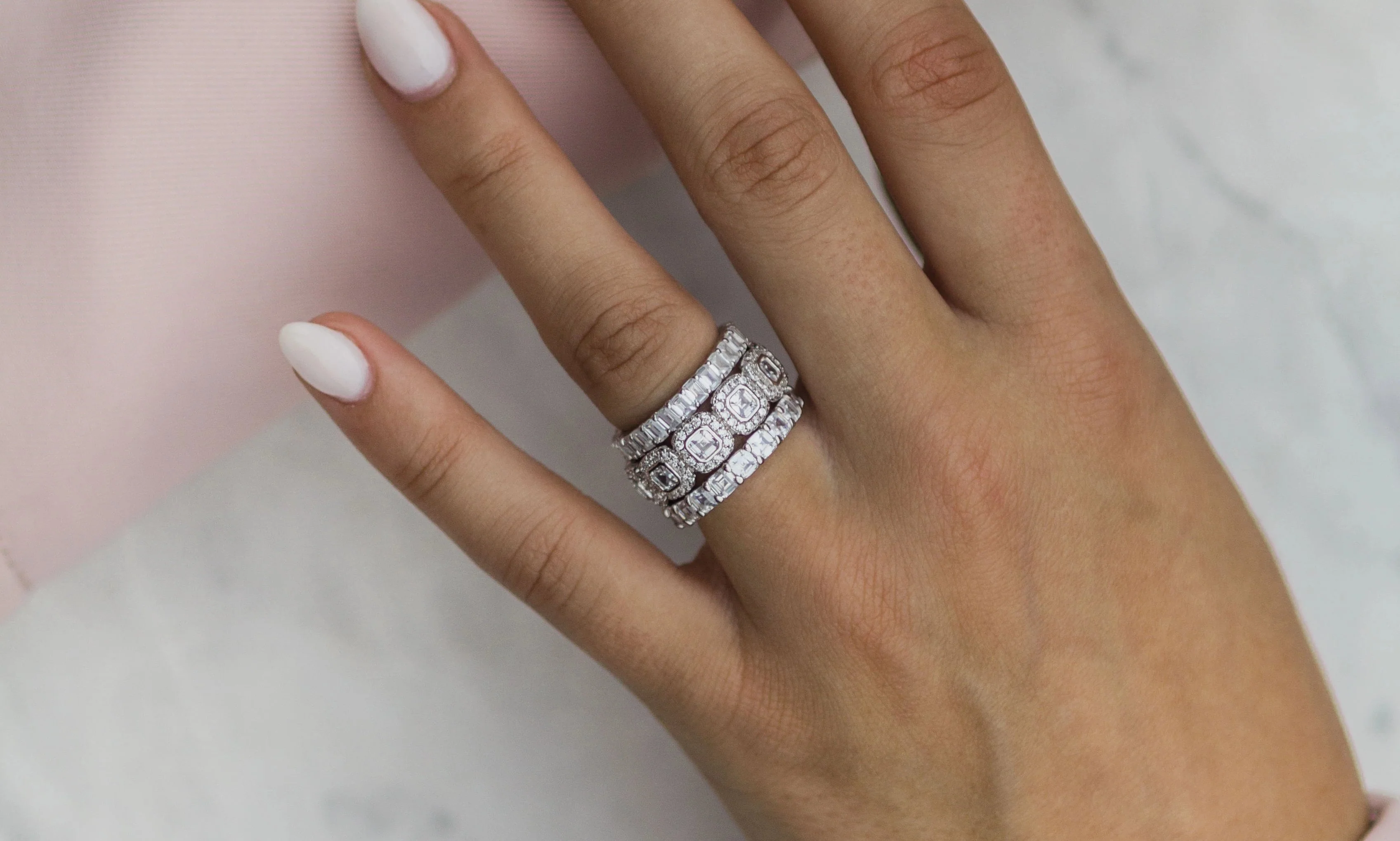 The Eva Band (2 Carat, Claw Prong) - Image 3