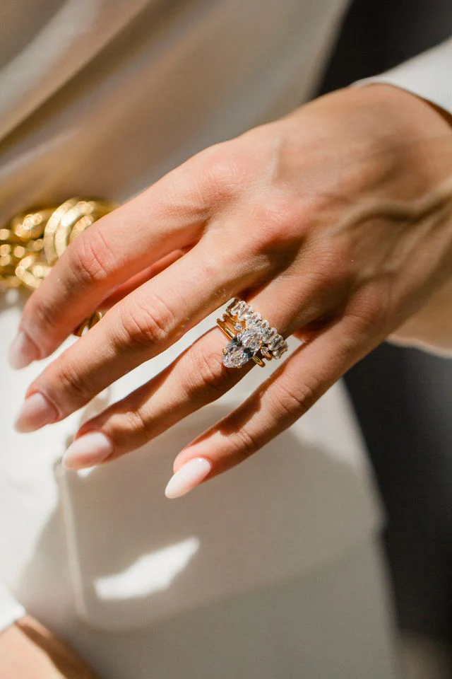 The Luna Ring (3.7 Carat) - Image 6