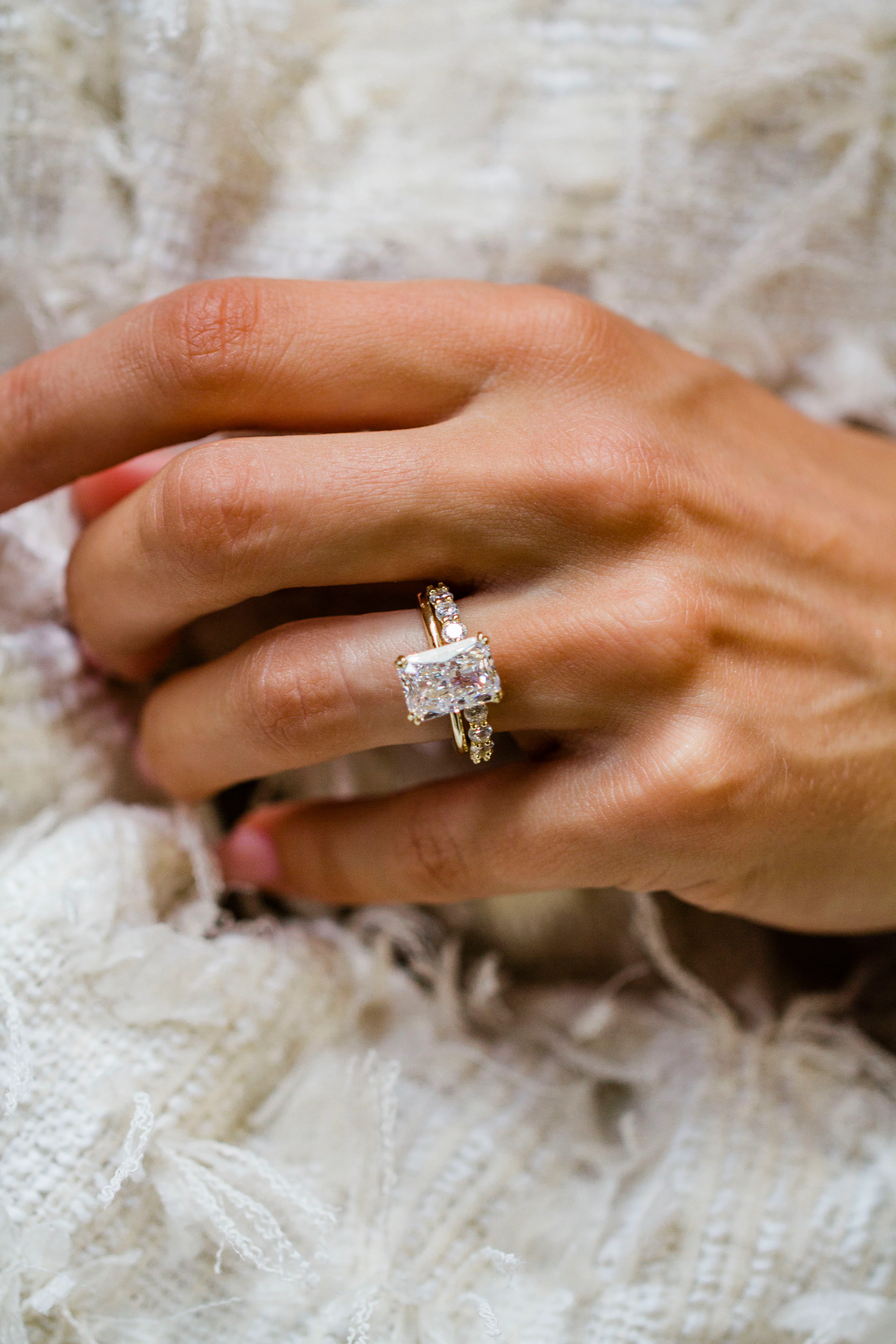 The Open Etta Band (2 Carats) - Image 3