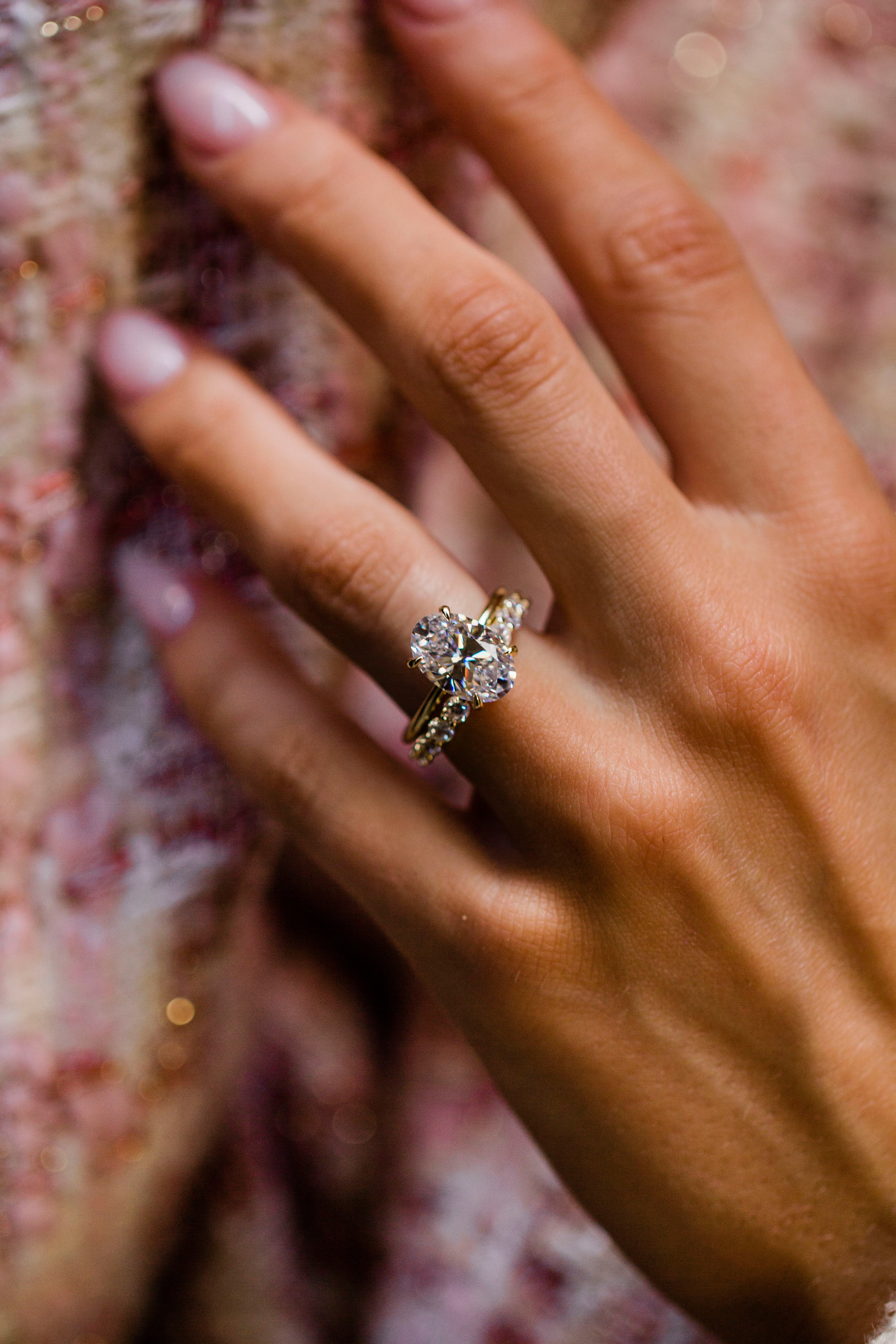 The Open Etta Band (2 Carats) - Image 8